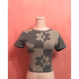 DEBUT Floral Patterned Green Crop Top